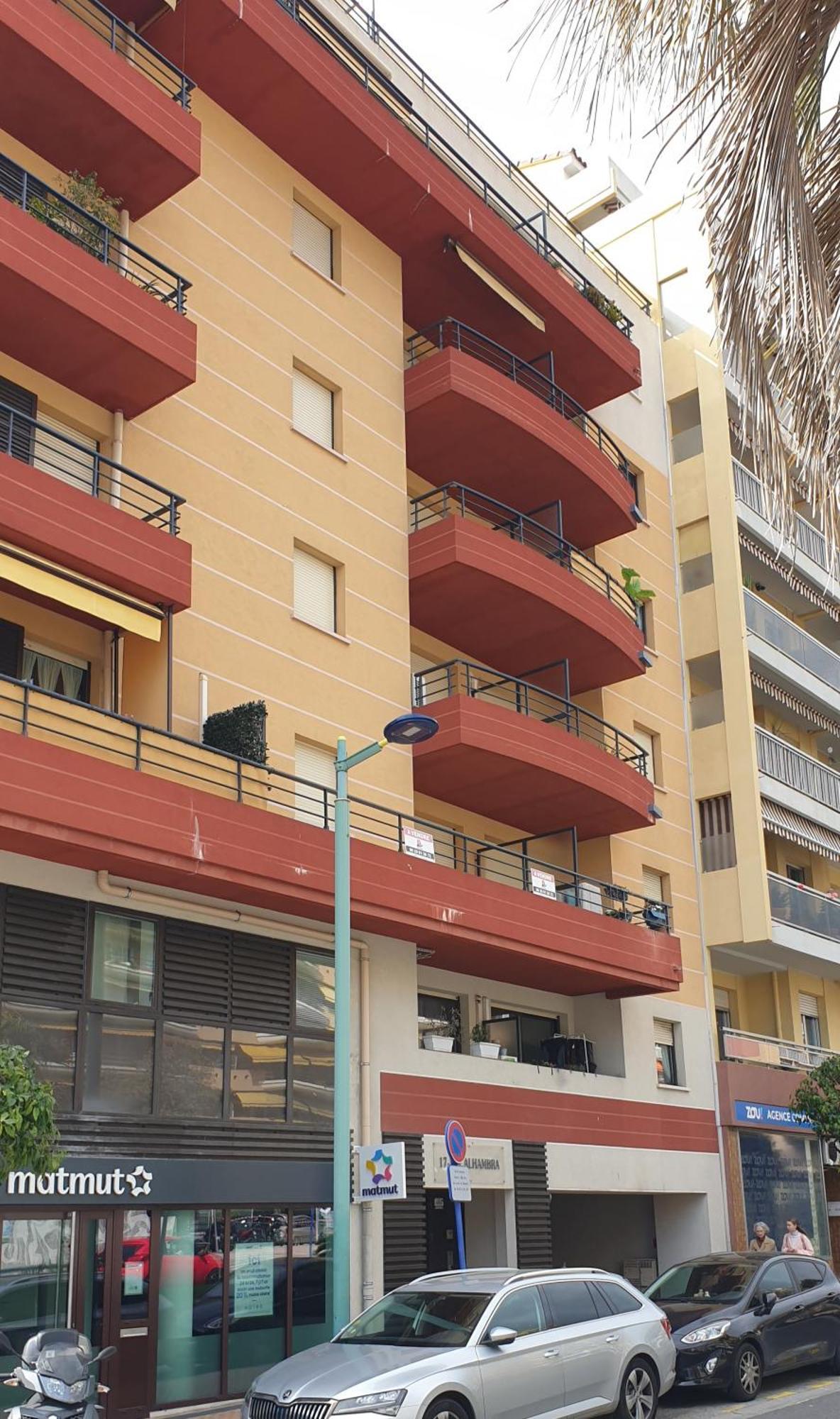 Appartement Cosy Au Centre Ville De Menton Luaran gambar